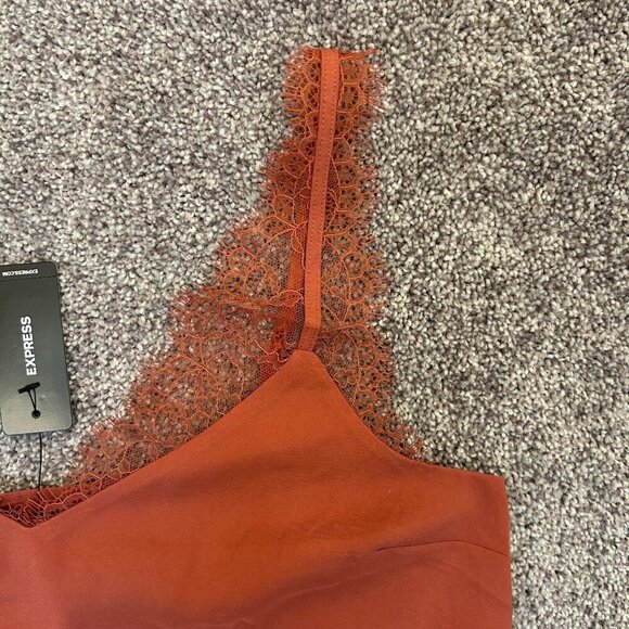 Express Womens Satin Lace Strap V-Neck Downtown Cami Desert Rose Size XS NWT $44 - Picture 7 of 16